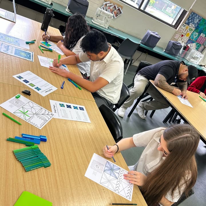 558480309647743_1403600781802354-1